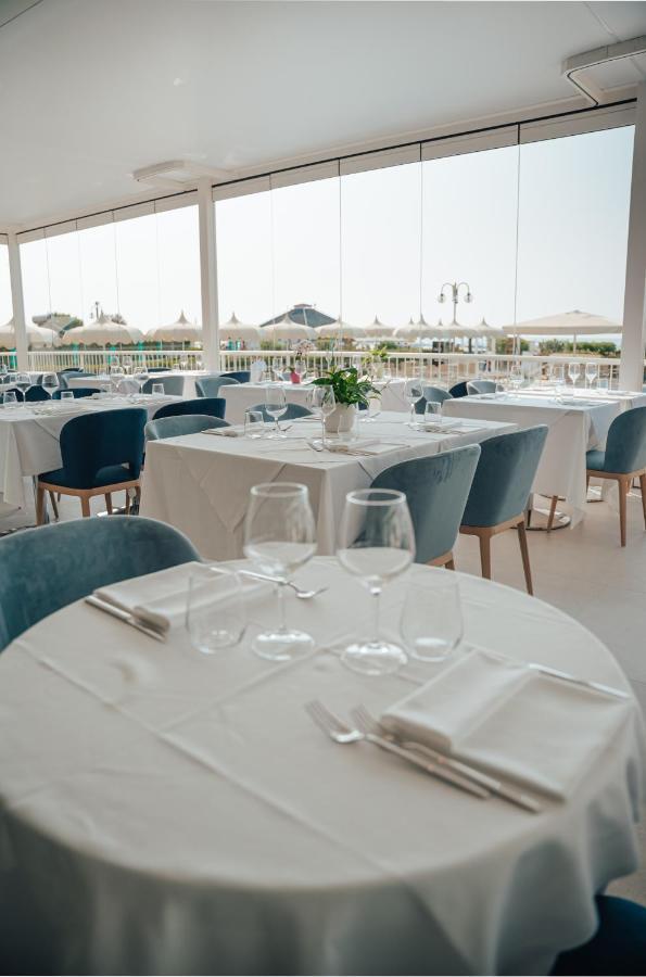 Galassia Suites&spa Hotel 4*