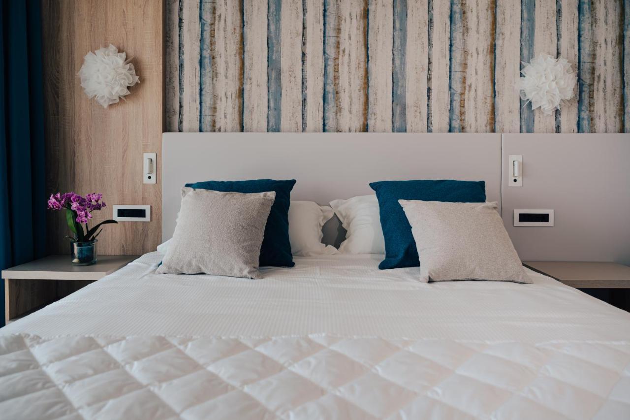 Galassia Suites&spa Hotel 4*