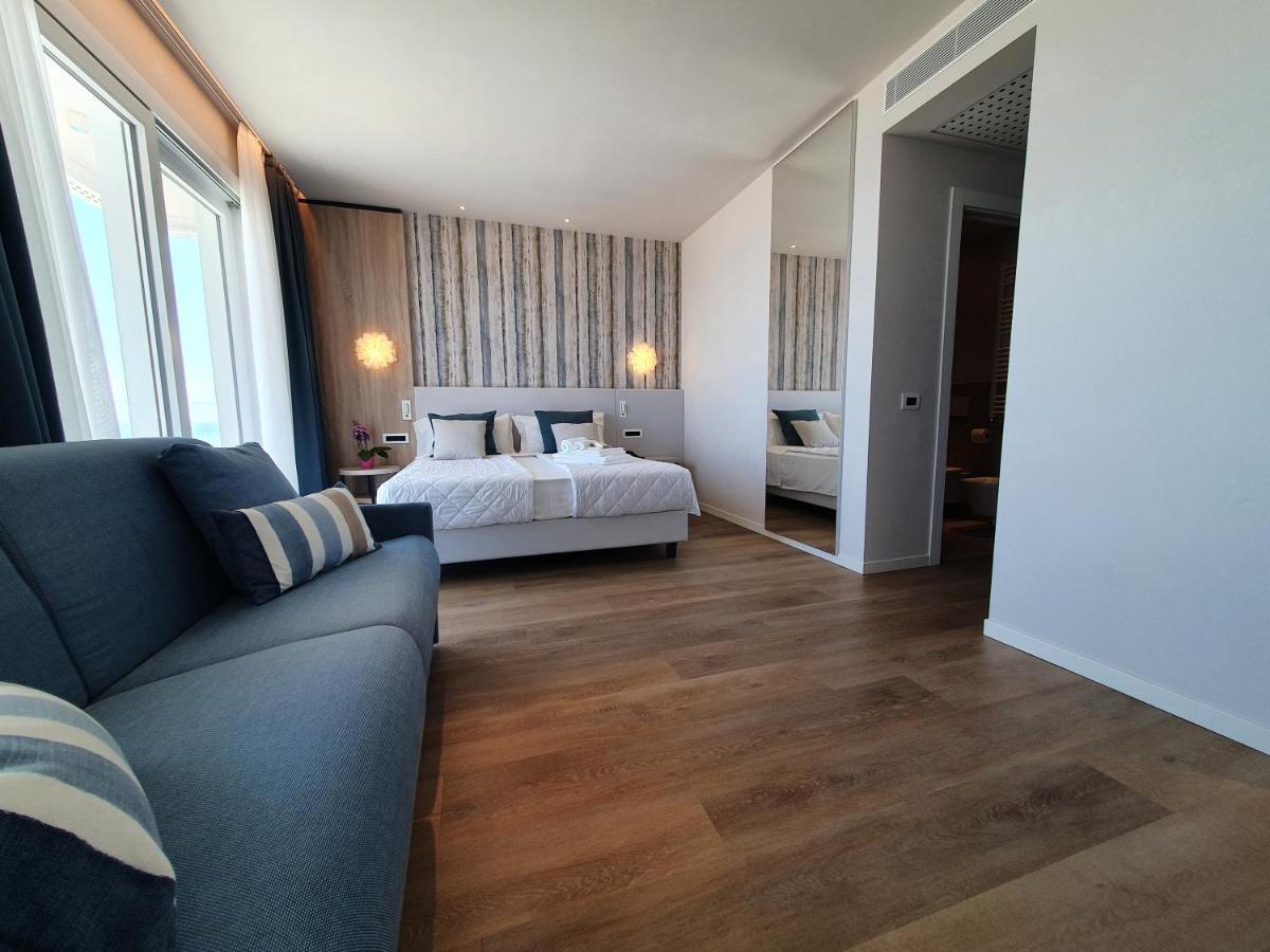 Galassia Suites&spa 4*